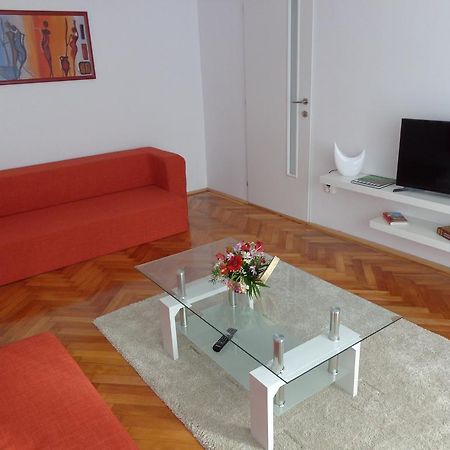 Olympus Apartment Alba Iulia Ngoại thất bức ảnh