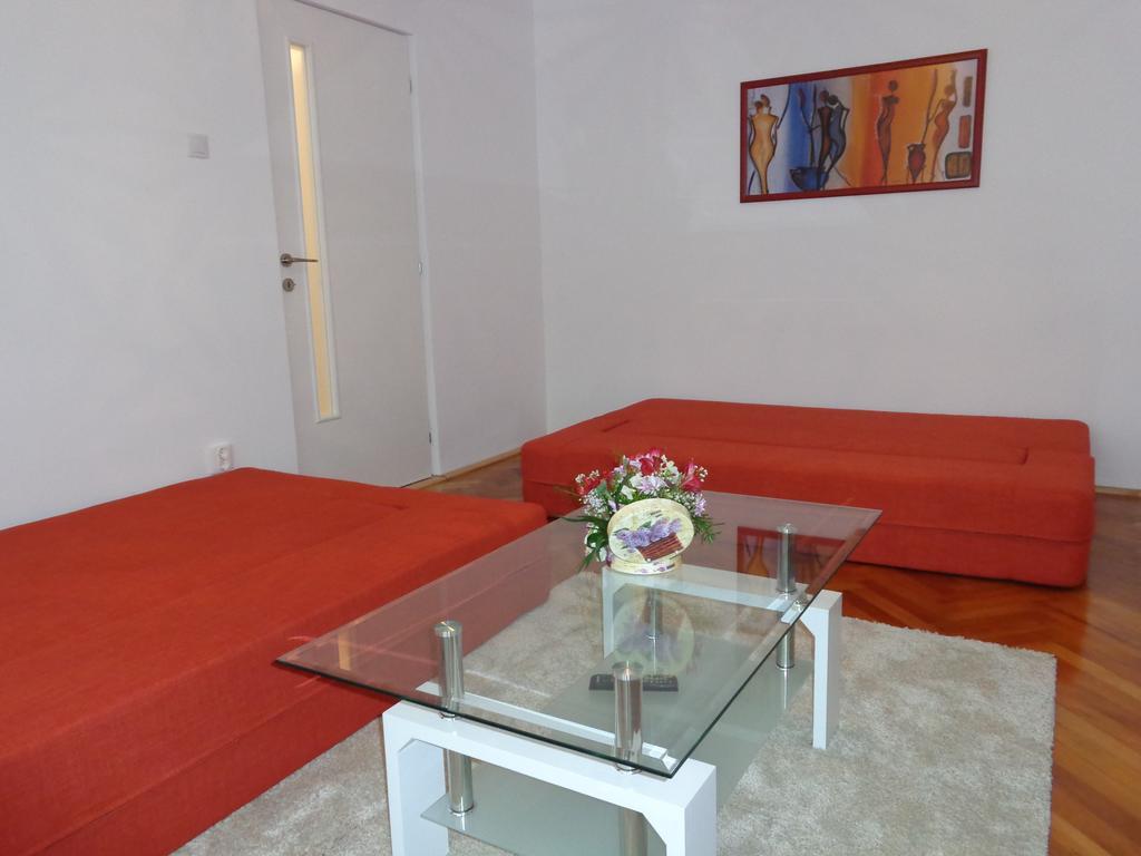 Olympus Apartment Alba Iulia Ngoại thất bức ảnh